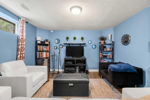 39 Hidden Valley Link Nw, Calgary, AB 