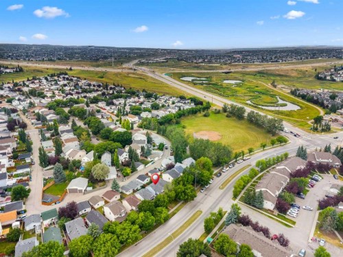 39 Hidden Valley Link Nw, Calgary, AB 