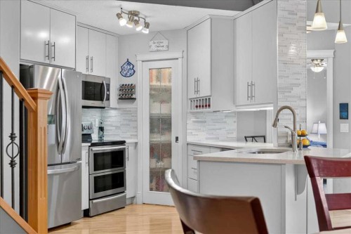 248 Springbank Villas Sw, Calgary, AB 