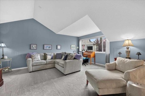 248 Springbank Villas Sw, Calgary, AB 