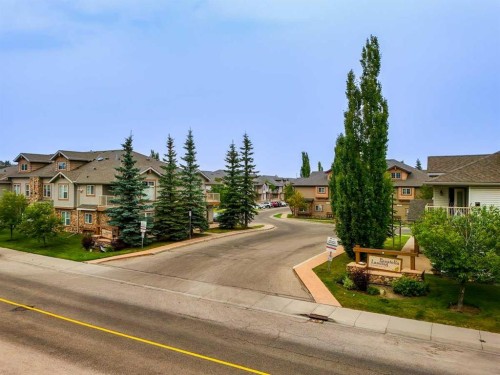 #104-20 Panatella Landing Nw, Calgary, AB - Outdoor