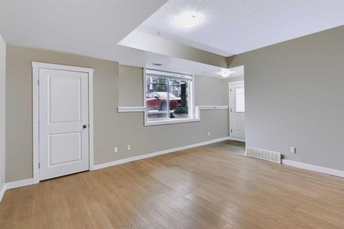 210-300 Marina Drive, Chestermere, AB - Indoor Photo Showing Other Room