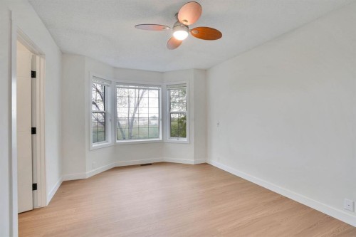 112 Martinglen Close Ne, Calgary, AB - Indoor Photo Showing Other Room