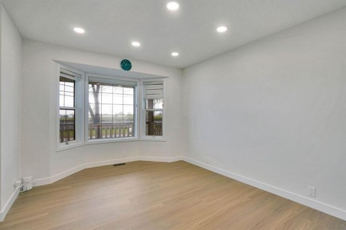 112 Martinglen Close Ne, Calgary, AB - Indoor Photo Showing Other Room