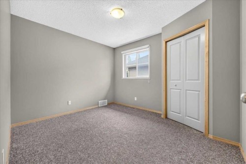 177 Royal Birch Terrace Nw, Calgary, AB - Indoor Photo Showing Other Room