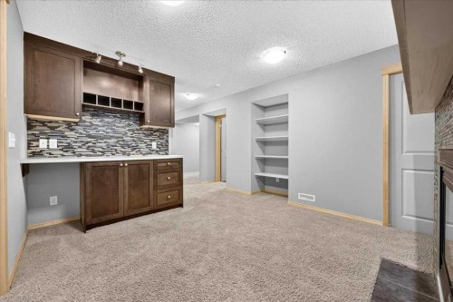 177 Royal Birch Terrace Nw, Calgary, AB - Indoor