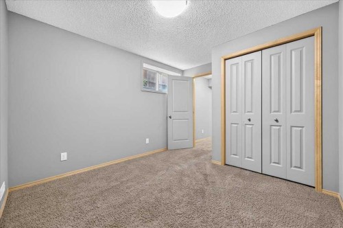 177 Royal Birch Terrace Nw, Calgary, AB - Indoor Photo Showing Other Room