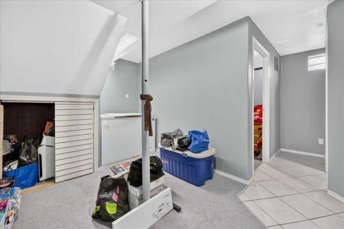 672 Whiteridge Way Ne, Calgary, AB - Indoor