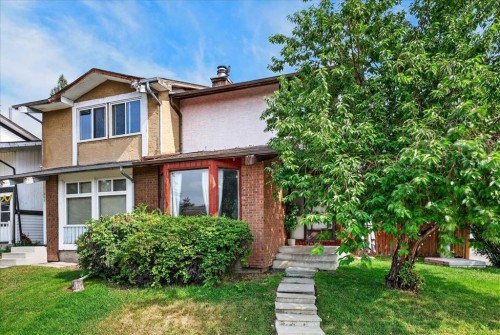 672 Whiteridge Way Ne, Calgary, AB - Outdoor