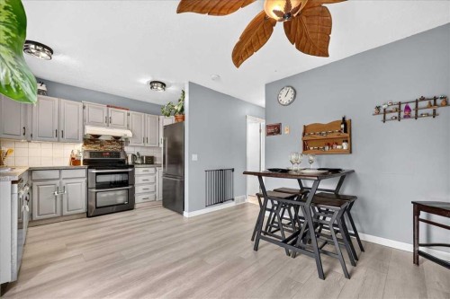 672 Whiteridge Way Ne, Calgary, AB - Indoor