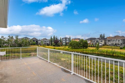 425 Montrose Green Se, High River, AB - Outdoor