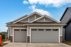 425 Montrose Green SE High River, AB T1V 0K7