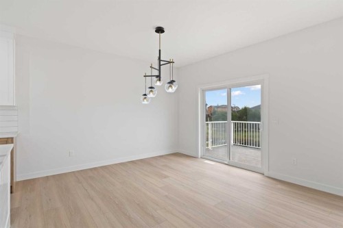 425 Montrose Green Se, High River, AB - Indoor Photo Showing Other Room