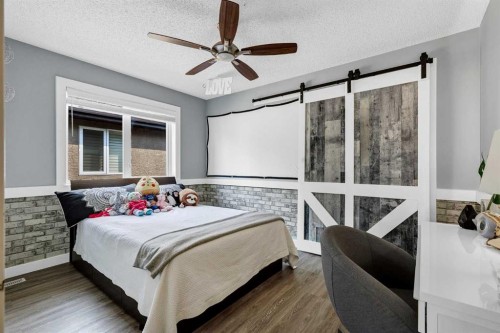 103 Tuscany Estates Crescent Nw, Calgary, AB - Indoor Photo Showing Bedroom