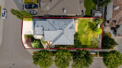 103 Tuscany Estates Crescent Nw, Calgary, AB - Outdoor