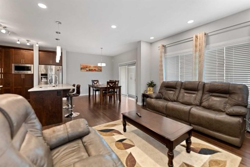 188 Savanna Grove Ne, Calgary, AB - Indoor Photo Showing Living Room