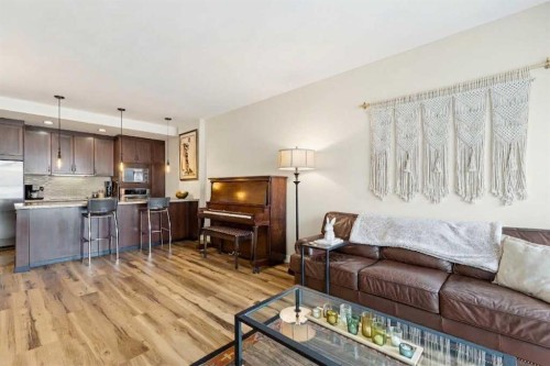 204-540 34 Street Nw, Calgary, AB - Indoor