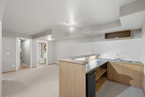 4 Inglewood Landing Se, Calgary, AB - Indoor
