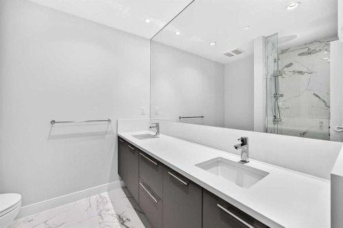 704-530 3 Street Se, Calgary, AB - Indoor Photo Showing Bathroom