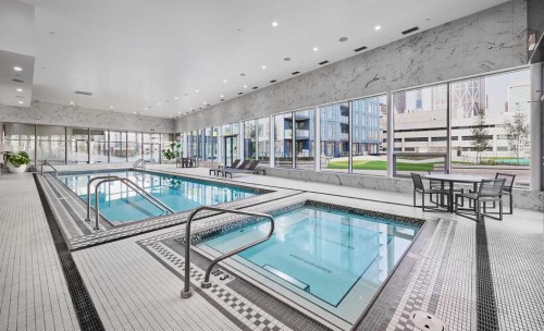 704-530 3 Street Se, Calgary, AB - Indoor Photo Showing Other Room With In Ground Pool
