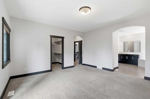 8243 Fortress Drive Sw, Calgary, AB - Indoor