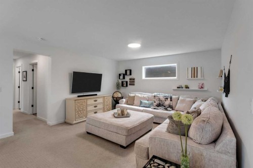 444 Lawthorn Way, Airdrie, AB - Indoor Photo Showing Bedroom