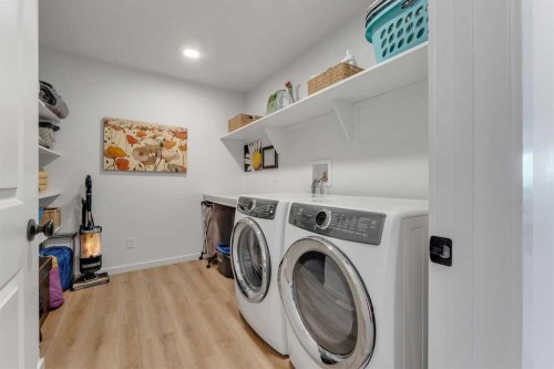 444 Lawthorn Way, Airdrie, AB - Indoor Photo Showing Laundry Room