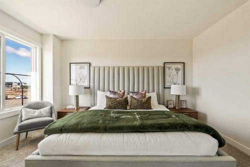 15020 Centre Street Ne, Calgary, AB - Indoor Photo Showing Bedroom
