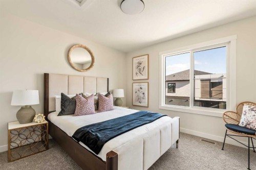 15020 Centre Street Ne, Calgary, AB - Indoor Photo Showing Bedroom