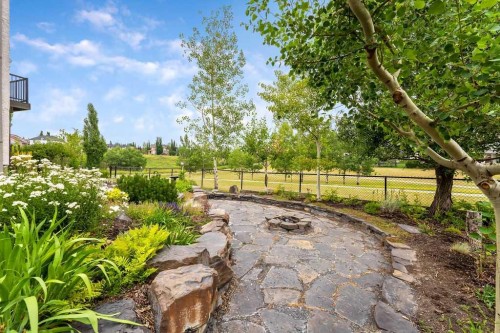 22 Tuscany Estates Crescent Nw, Calgary, AB - Outdoor