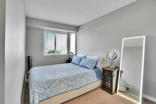 7237 Laguna Way Ne, Calgary, AB - Indoor Photo Showing Bedroom