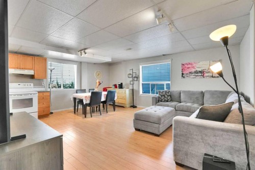 7237 Laguna Way Ne, Calgary, AB - Indoor