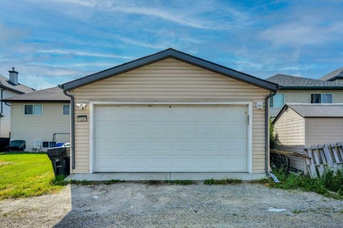 7237 Laguna Way Ne, Calgary, AB - Outdoor With Exterior