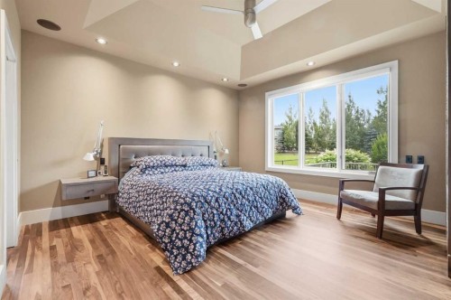 120 Lynx Ridge Road Nw, Calgary, AB - Indoor Photo Showing Bedroom