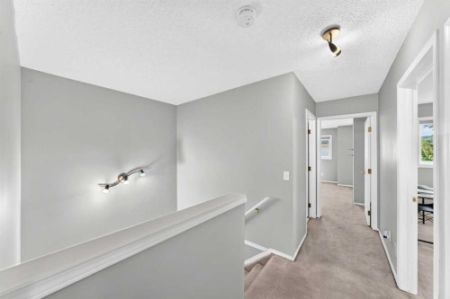 76-388 Sandarac Drive Nw, Calgary, AB - Indoor Photo Showing Other Room