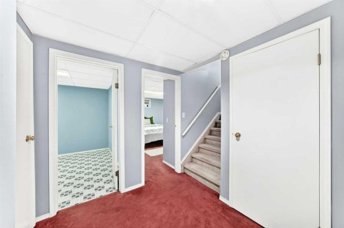 76-388 Sandarac Drive Nw, Calgary, AB - Indoor Photo Showing Other Room