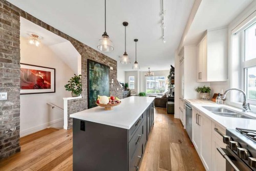 119 Sherwood Lane Nw, Calgary, AB - Indoor Photo Showing Kitchen With Double Sink With Upgraded Kitchen