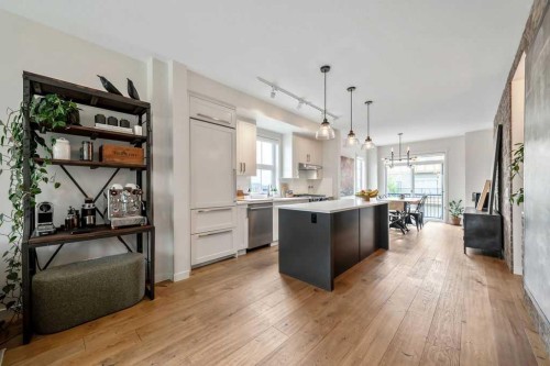 119 Sherwood Lane Nw, Calgary, AB - Indoor Photo Showing Kitchen With Upgraded Kitchen