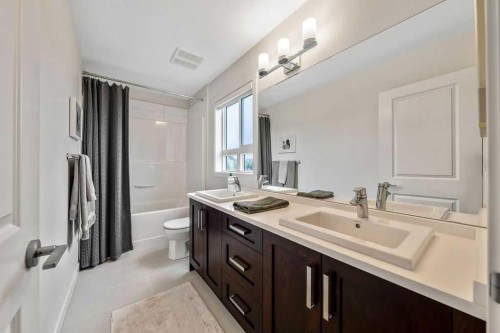 119 Sherwood Lane Nw, Calgary, AB - Indoor Photo Showing Bathroom