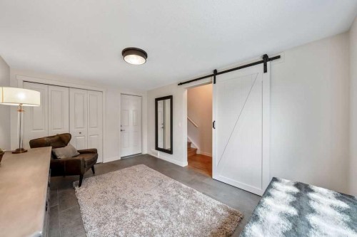 119 Sherwood Lane Nw, Calgary, AB - Indoor