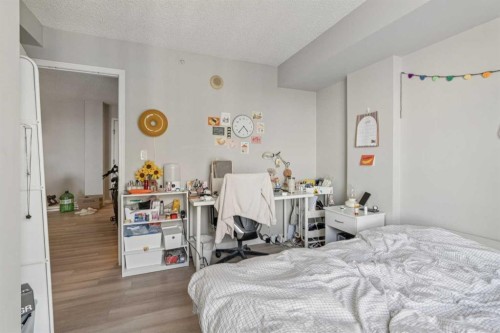 1408-1111 6 Avenue Sw, Calgary, AB - Indoor Photo Showing Bedroom