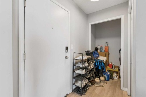 1408-1111 6 Avenue Sw, Calgary, AB - Indoor Photo Showing Other Room