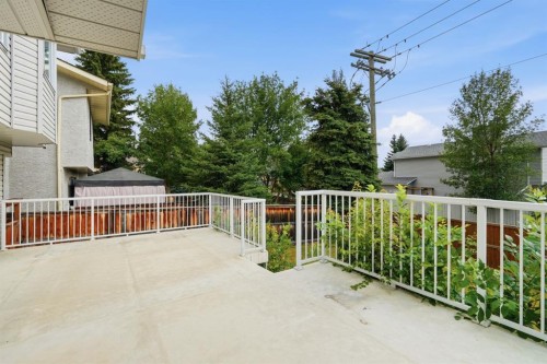 61 Shannon Crescent Sw, Calgary, AB - Outdoor With Deck Patio Veranda With Exterior