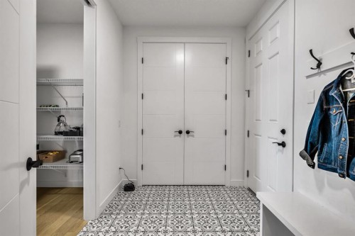 406 Rowley Way Nw, Calgary, AB - Indoor Photo Showing Other Room