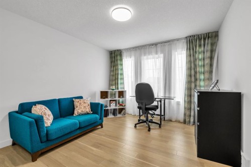 406 Rowley Way Nw, Calgary, AB - Indoor