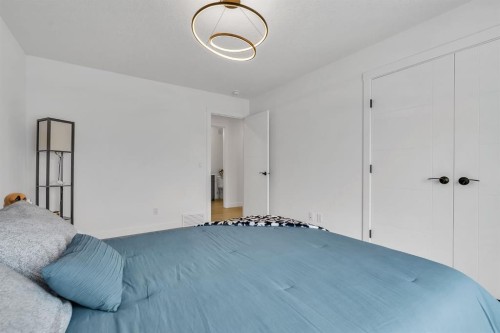 406 Rowley Way Nw, Calgary, AB - Indoor