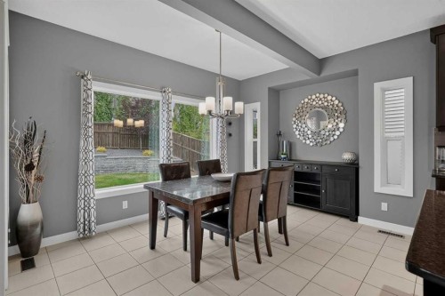 139 Nolanshire Point Nw, Calgary, AB - Indoor Photo Showing Dining Room