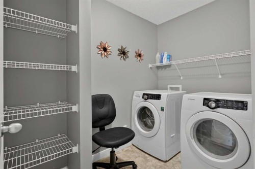 139 Nolanshire Point Nw, Calgary, AB - Indoor Photo Showing Laundry Room