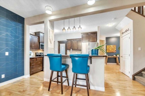 13 Cranberry Avenue Se, Calgary, AB - Indoor