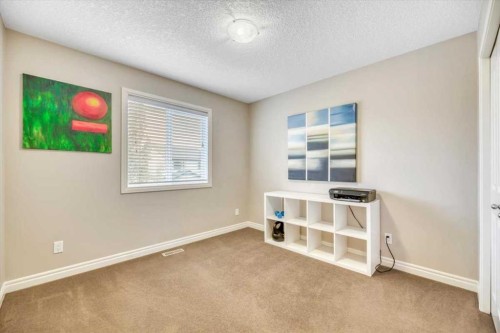 13 Cranberry Avenue Se, Calgary, AB - Indoor Photo Showing Other Room